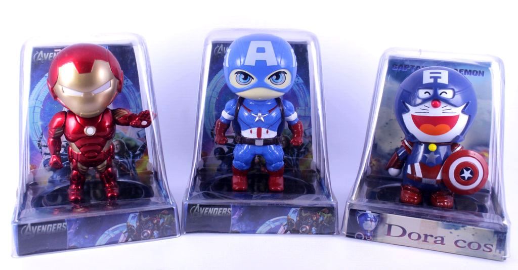 Pajangan Mobil Solar Avengers Goyang 3 Karakter Box Window @150